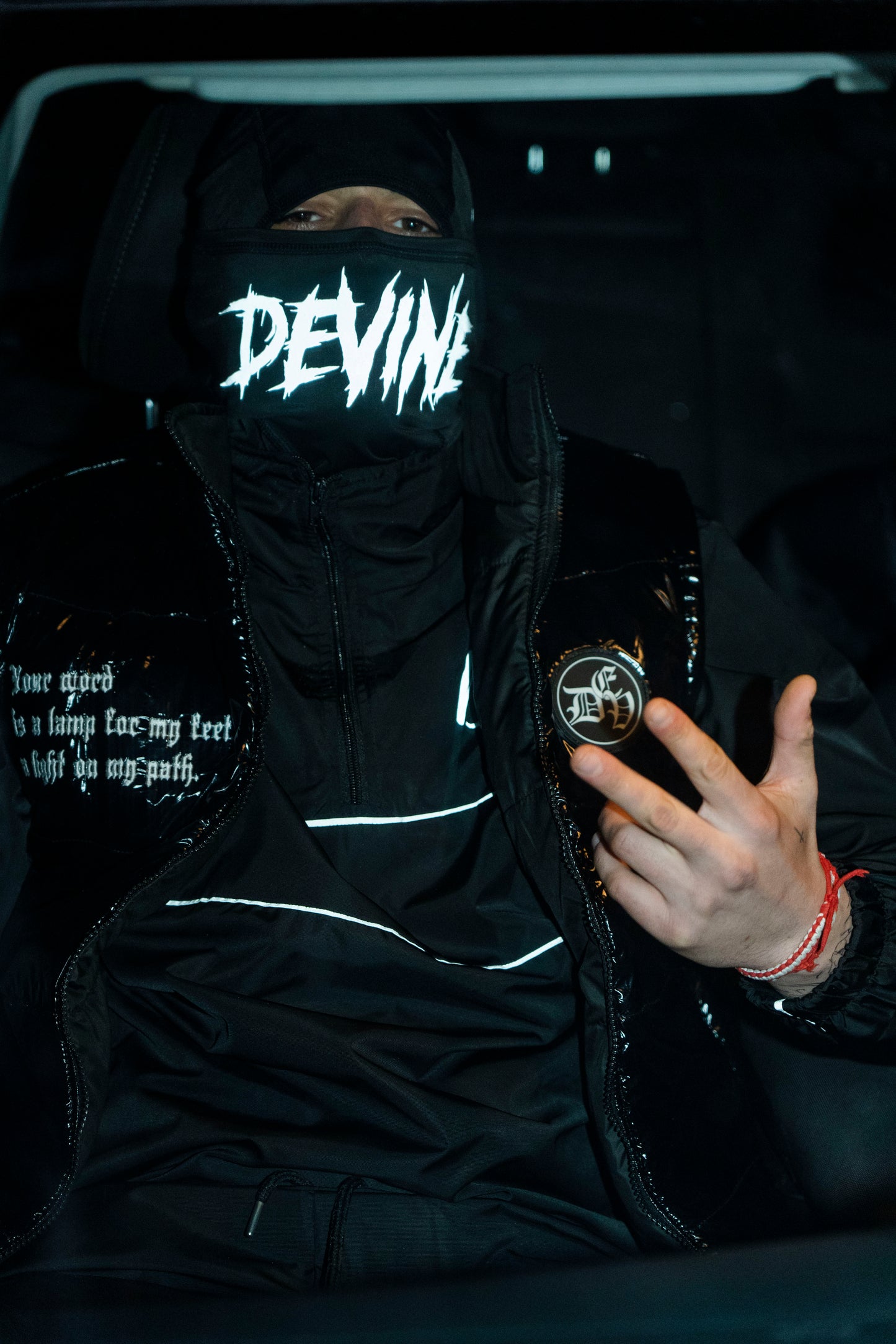 DEVINE Reversible vest "FIRST LIGHT"